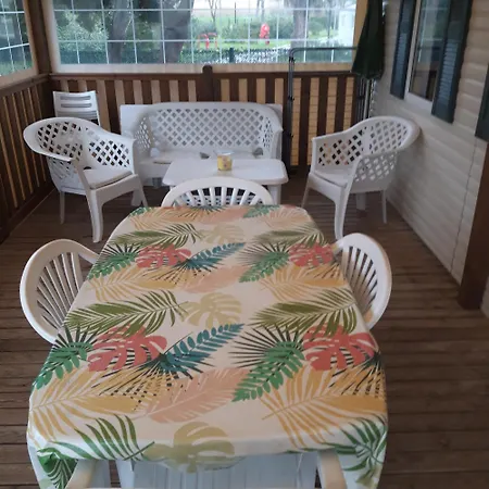 A Prevoir Serviettes De Toilette Et Linge De Lits Campingplatz